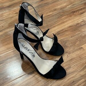 Unisa Black Women's High Heels with Bows